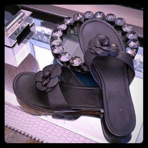 - 🔥🔥Chanel sandals 🔥🔥